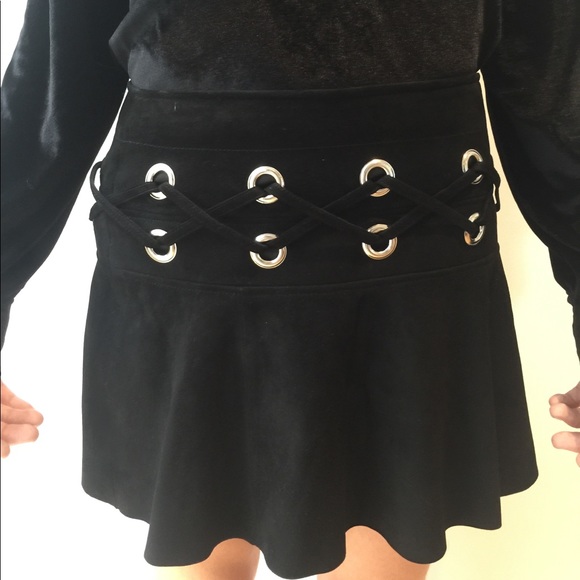 Gothic Suede Skirt - Picture 2 of 3